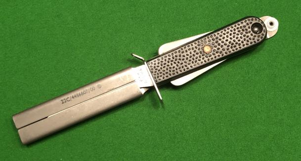 Aircrew Emergency Knife MkIII.