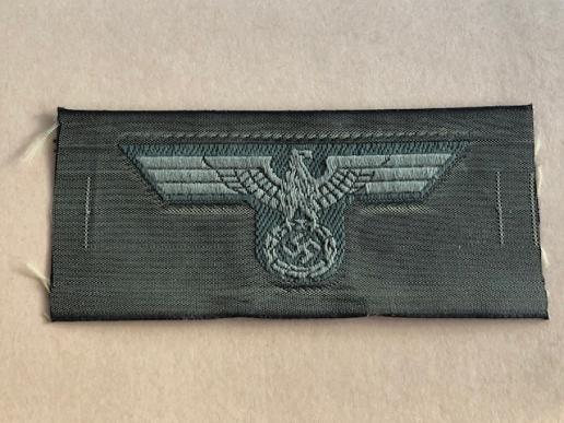 UNCUT MINT BEVO EAGLE FOR WEHRMACHT M34 OVERSEAS CAP.