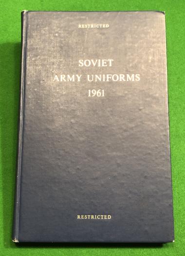 Soviet Army Uniforms 1961 - Manual.