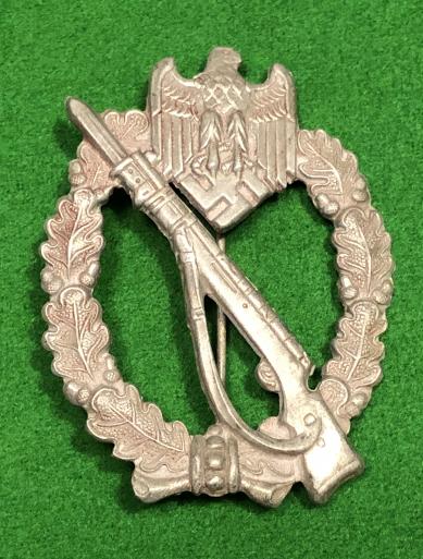 WW2 Silver Infantry Assault Badge.