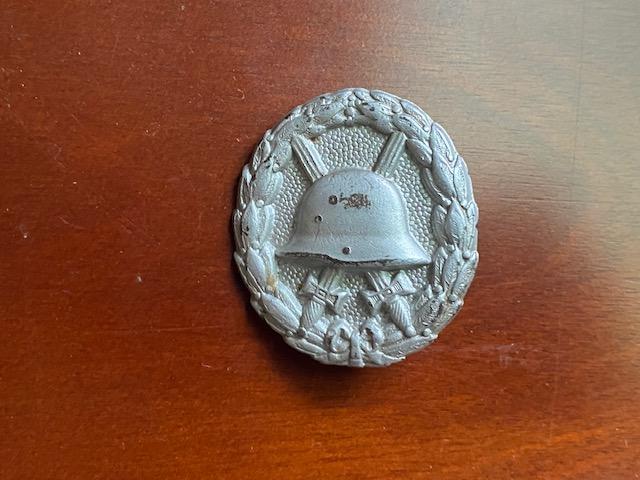 WW1 IMPERIAL GERMAN SILVER WOUND BADGE.