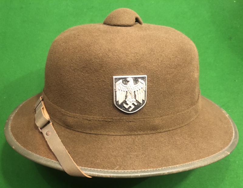 WW2 German Sun Helmet.