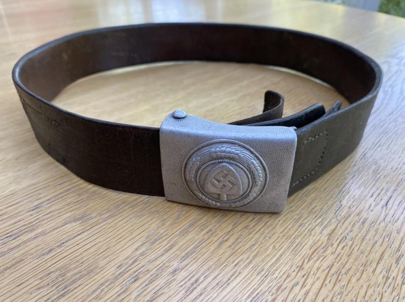 COMPLETE RAD OR’s ALLOY BUCKLE AND BROWN LEATHER BELT.