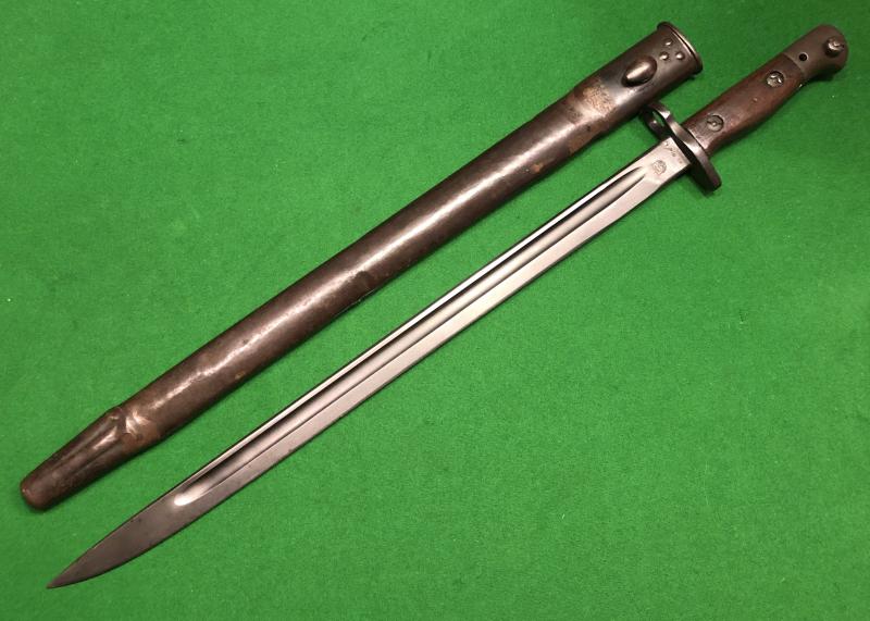 Siamese P1907 ( Smiling Tiger ) Bayonet.