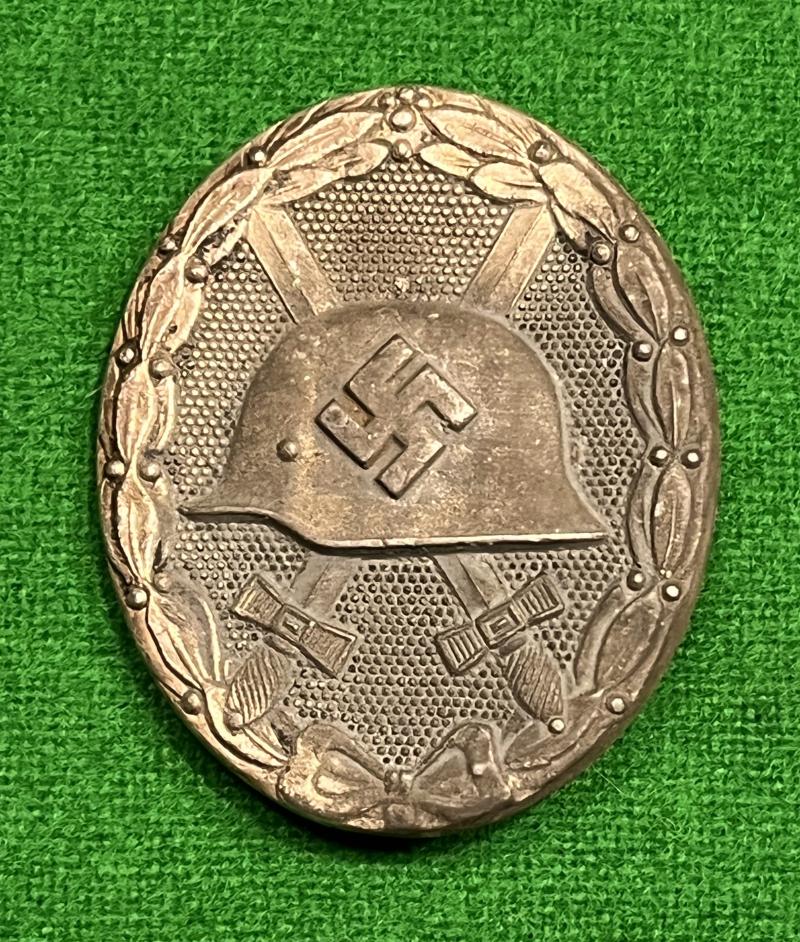 1939 Silver Wound Badge.