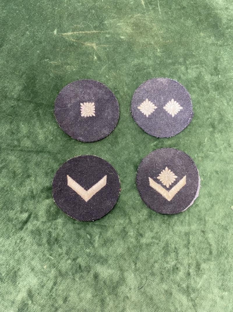 A SET OF 4 DJ (Deutche Jugen) RANK PATCHES.