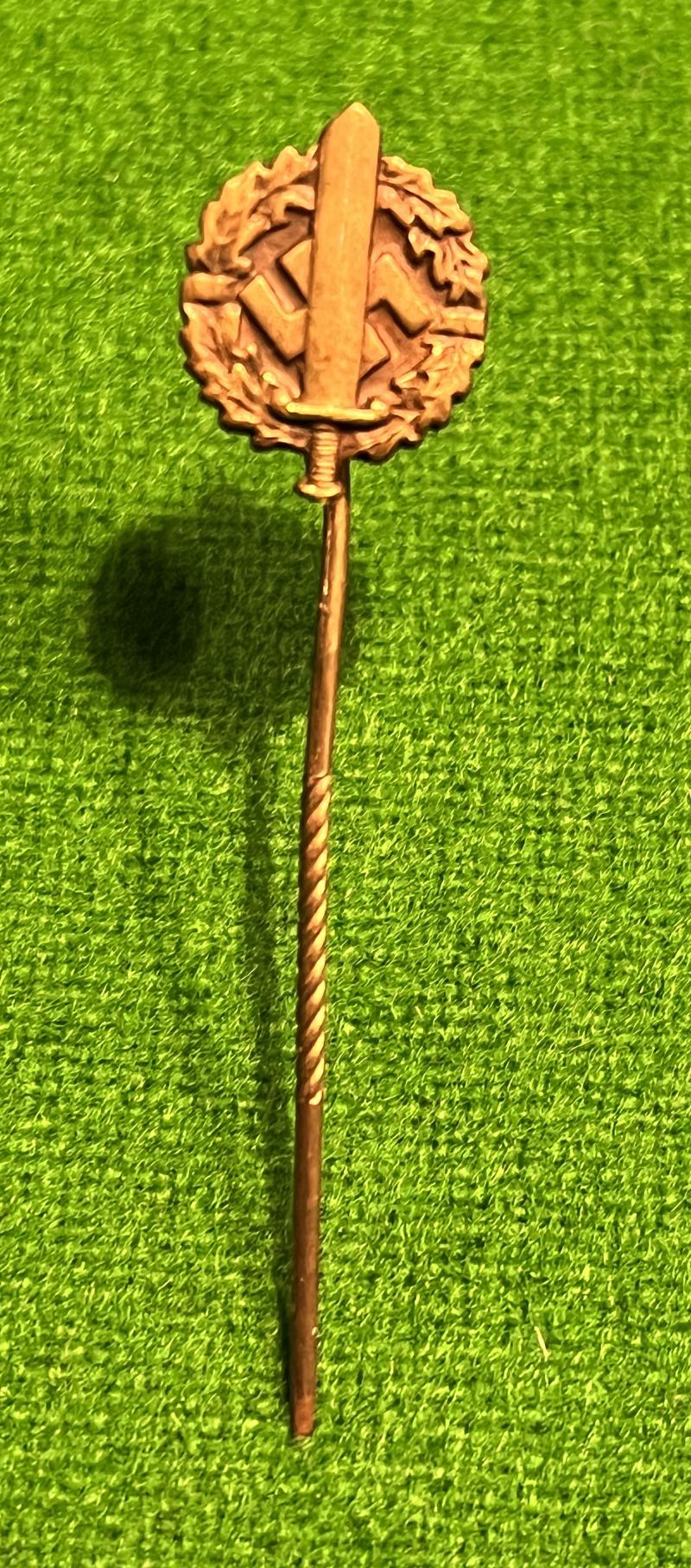 SA Bronze Sport Badge Miniature Stickpin.