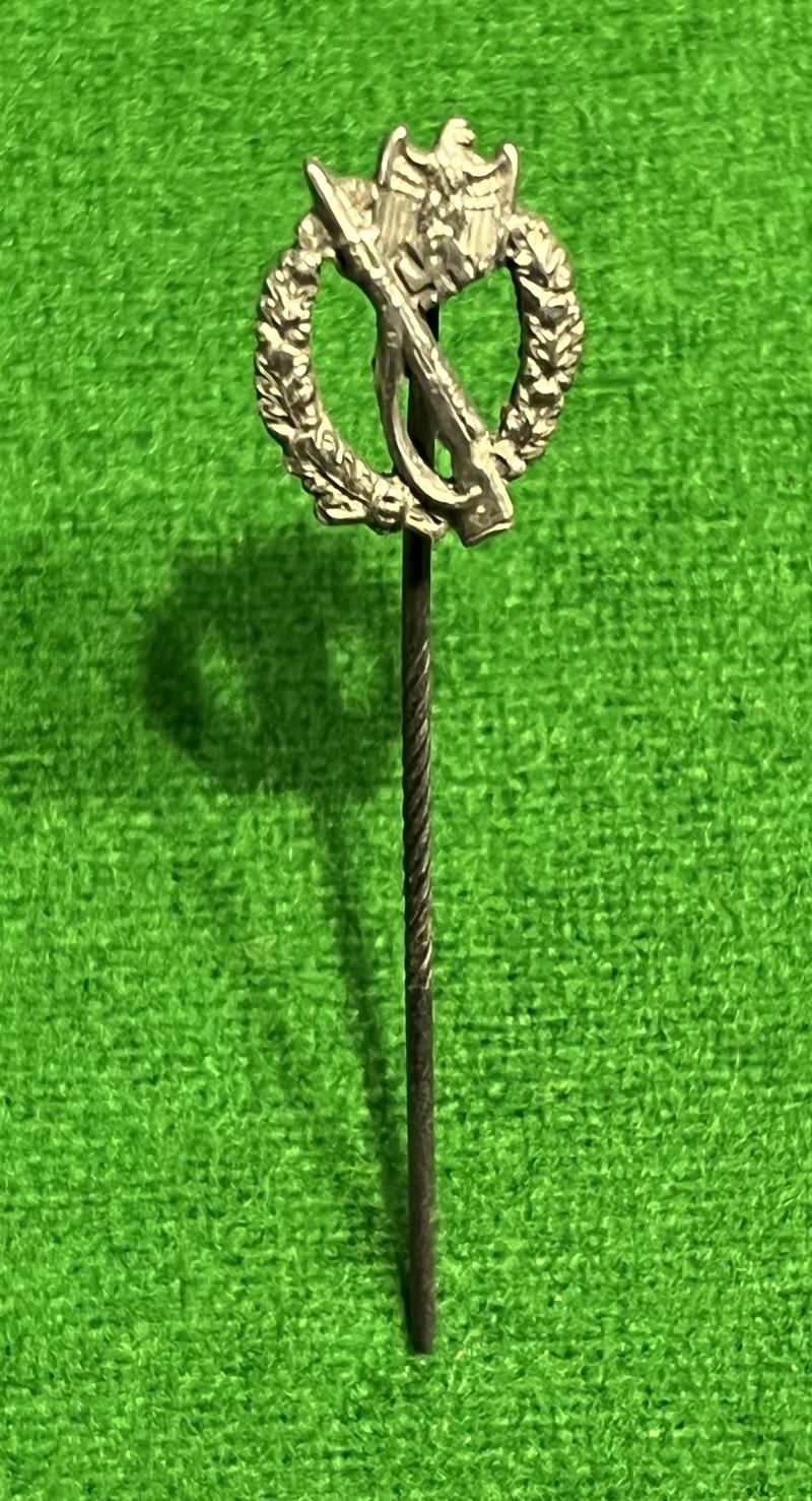 WW2 Silver Infantry Assault Badge Stickpin.