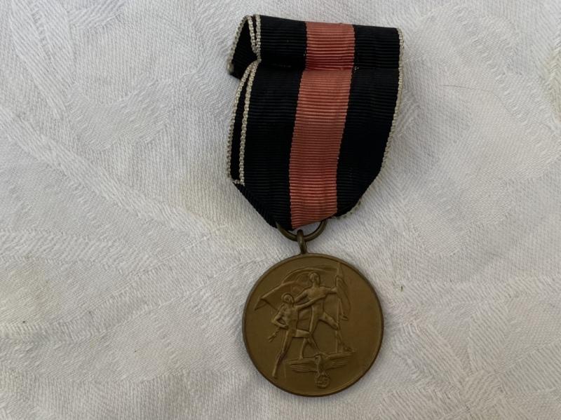 1st. OCTOBER SUDETENLAND OCCUPATION MEDAL.