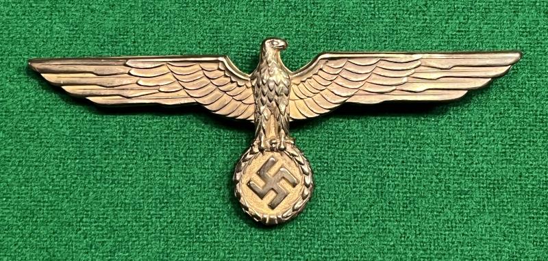 WW2 Kriegsmarine Officer's Summer Tunic Breast Eagle.