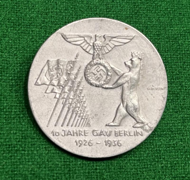 Gau Berlin Day badge.