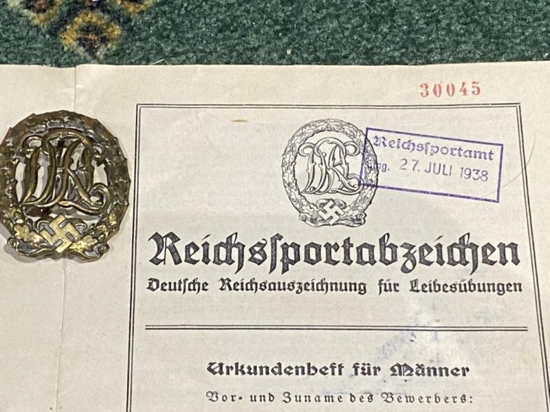 ORIGINAL THIRD REICH BRONZE SPORT BADGE COMPLETE WITH FULL AWARD CERTIFICATE & PHOTO!
